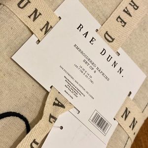 Rae Dunn Other - 🍽❤️Rae Dunn LOVE Embroidered Napkin Set (4) Rae Dunn Other - 🍽❤️Rae Dunn LOVE Embroidered Napkin Set (4)